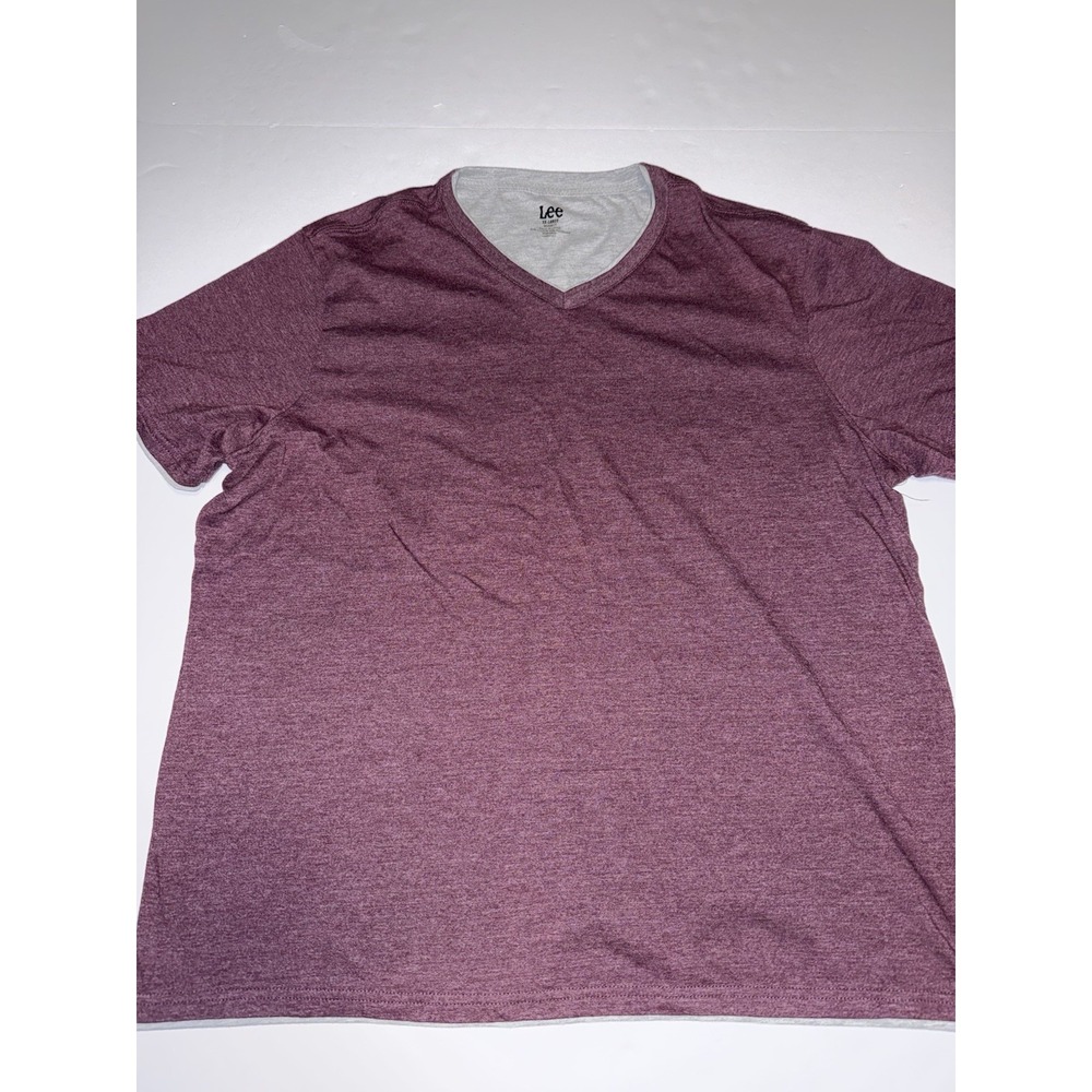 Lee Men XXL T-Shirt V-Neck Maroon Burgundy Casual Preppy Regular Fit Tee Top